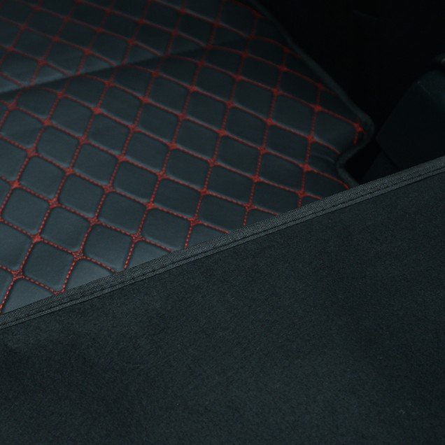 Affordable Universal Diamond Car Bed - Non-Inflatable Black and Red Stitching Luxury Leather Diamond Car Bed Mattress Affordable Universal Diamond Car Bed - Non-Inflatable Black and Red Stitching Luxury Leather Diamond Car Bed Mattress